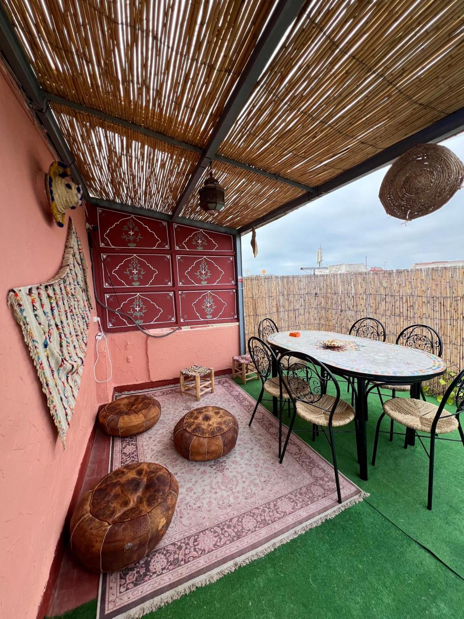 Dar Oussama Hostel